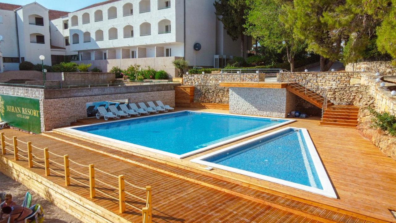 Mediteran Travel Mobile Homes Miran Pirovac Εξωτερικό φωτογραφία