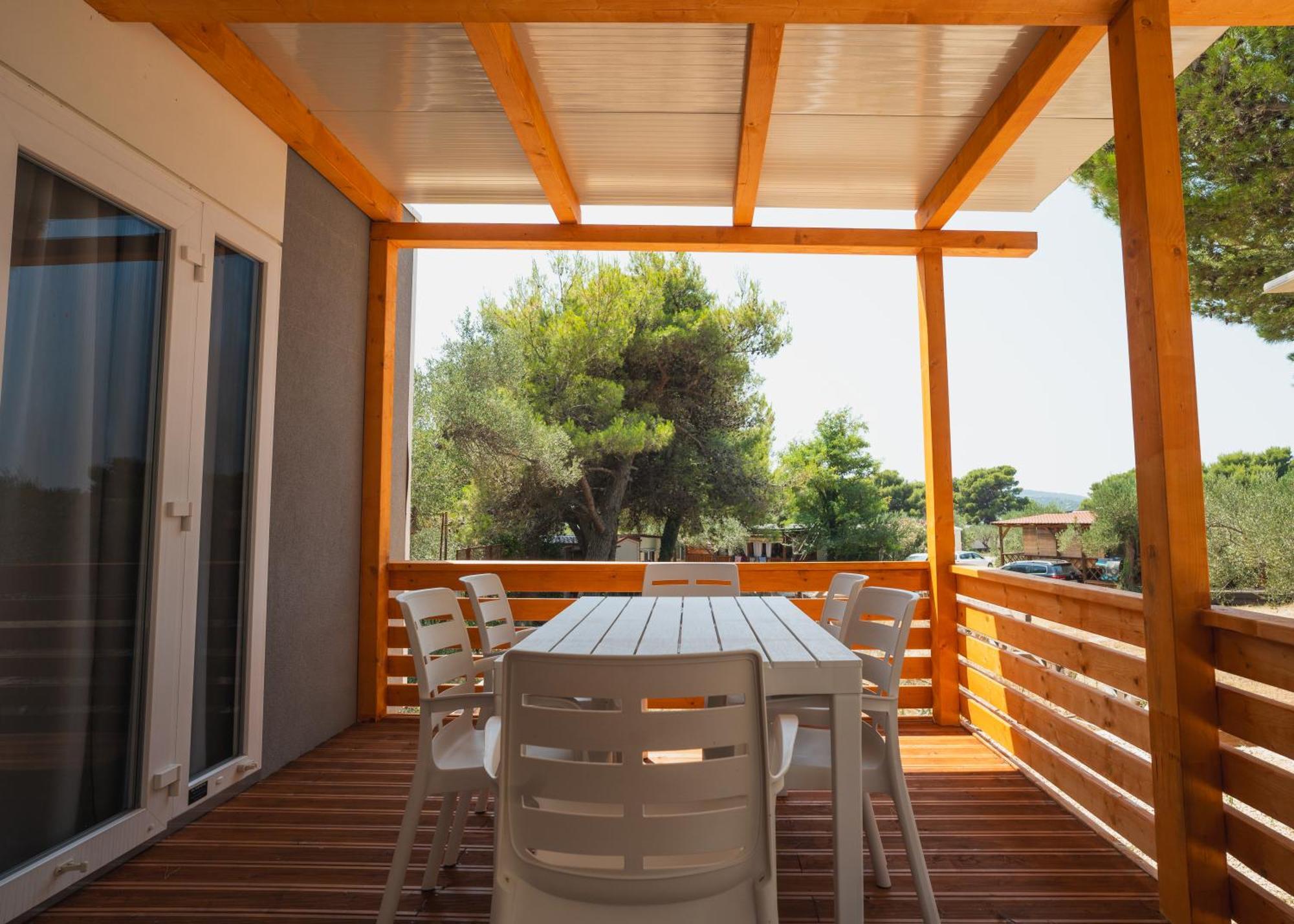 Mediteran Travel Mobile Homes Miran Pirovac Εξωτερικό φωτογραφία