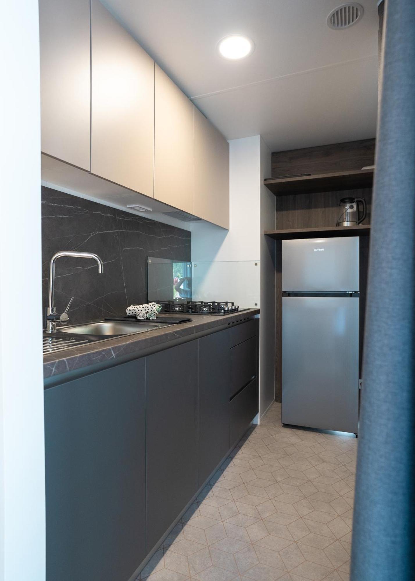 Mediteran Travel Mobile Homes Miran Pirovac Εξωτερικό φωτογραφία